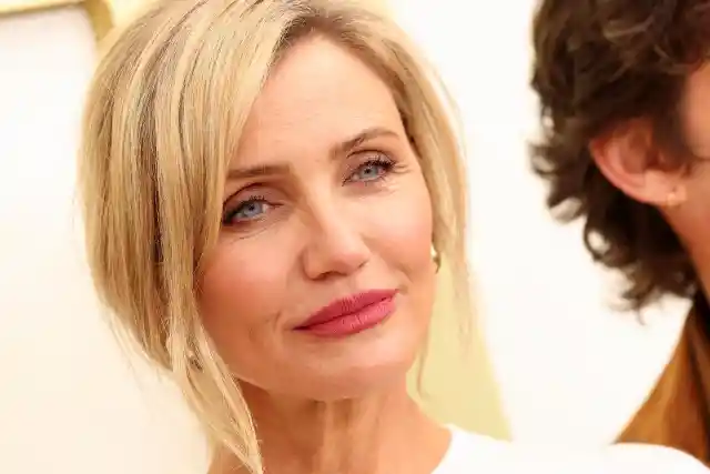 5 Top Female Celebrities Discuss Aging Gracefully — 60+ Photos of Them over the Years