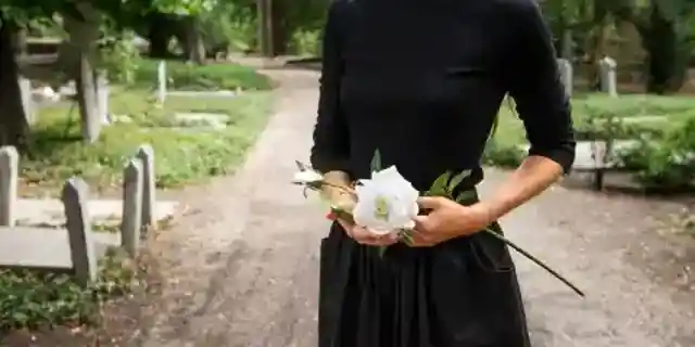 At My Grandma's Funeral, I Saw My Mom Hiding a Package in the Coffin — I Quietly Took It & Was Stunned When I Looked Inside