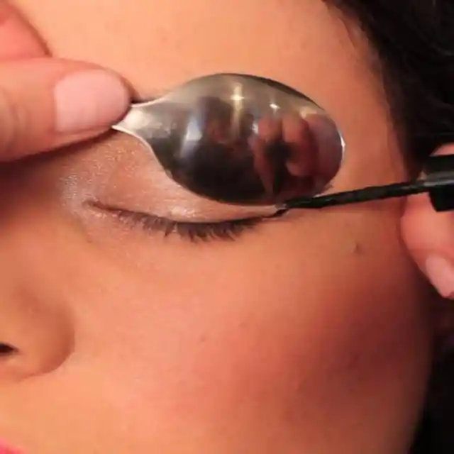 The Perfect Eyeliner Trick