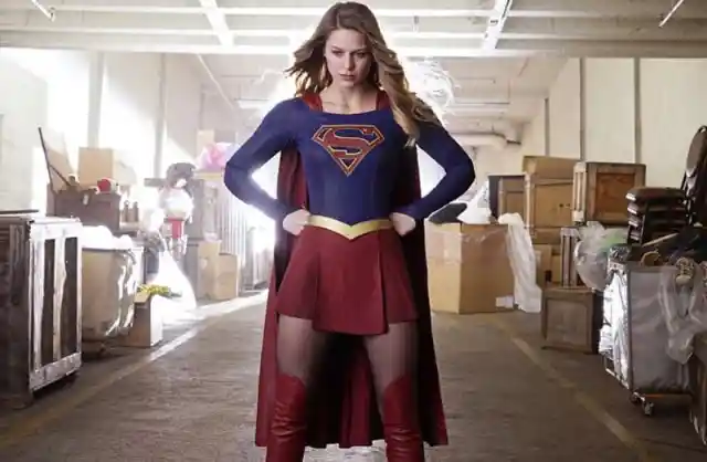 Supergirl’s New Costume in Supergirl