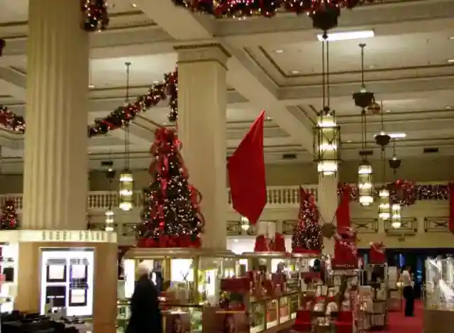 I Pretended to Be Homeless at the Department Store I Owned to Find My Heir – Then Someone Suddenly Grabbed Me from Behind