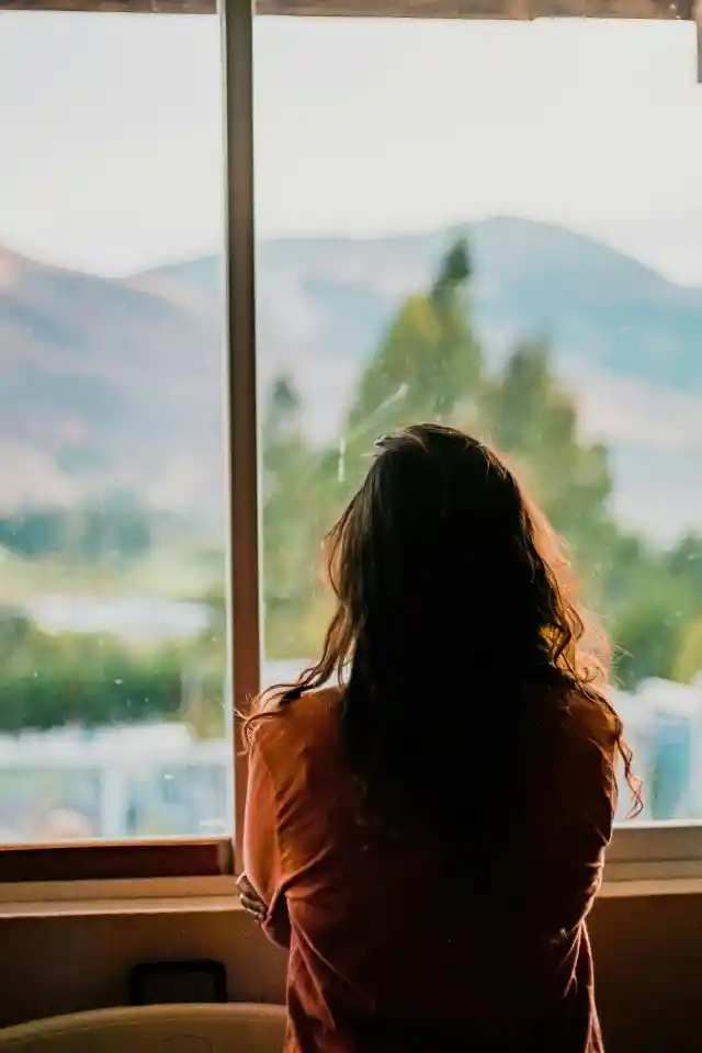My Husband Bullied Me over My 'Wrinkled Face' and Gray Hair – He Regretted It Instantly