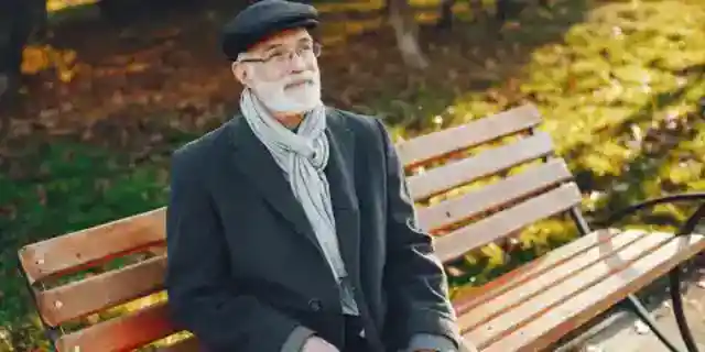 My Elderly Neighbor Died — After His Funeral, I Received a Letter From Him Revealing He’d Buried a Secret in His Backyard 40 Years Ago