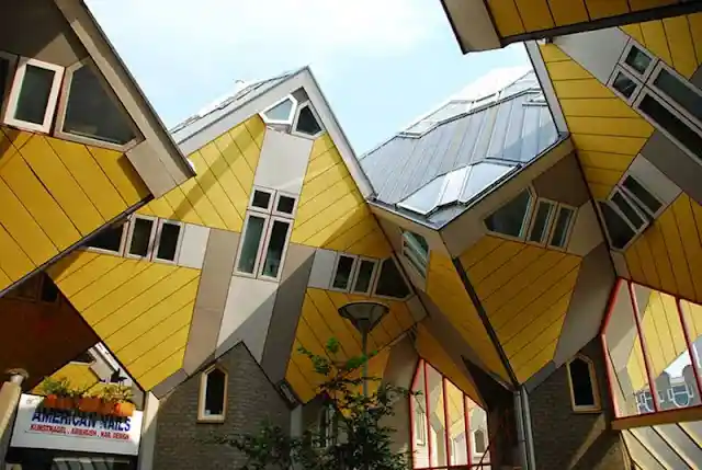 Cube Houses 