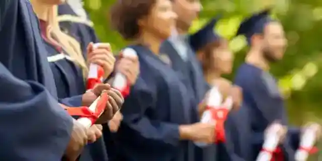 I Risked My 15-Year Teaching Career to Change My Student's Grade After Her Stepmother Locked Her at Home on the Day of Her Final Exam – What Happened at Graduation Broke Me