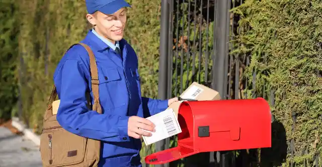 Mailman Notices Disturbing Pattern After 9-Year-Old Girl Hands Him Letters Every Week