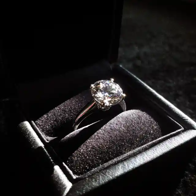 I Found a Diamond Ring on a Supermarket Shelf and Returned It to Its Owner — the Next Day, a Man in a Mercedes Showed Up at My Door