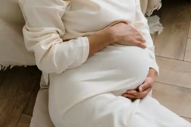 At 35 Weeks Pregnant, My Husband Woke Me up in the Middle of the Night — What He Said Made Me File for Divorce