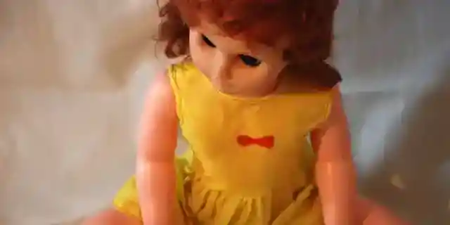 I Bought an Old Doll at a Flea Market, Gave It to My Daughter, and Heard a Crackling Sound Coming from It