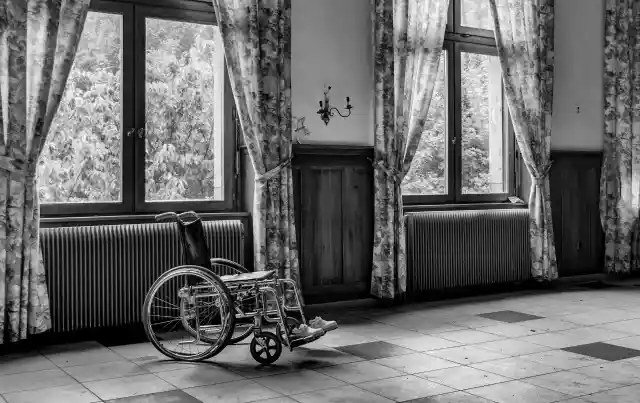 My Aunt Stole a $2.3m Inheritance That Was Meant for Me – Life Brought Her to Her Knees Before Me