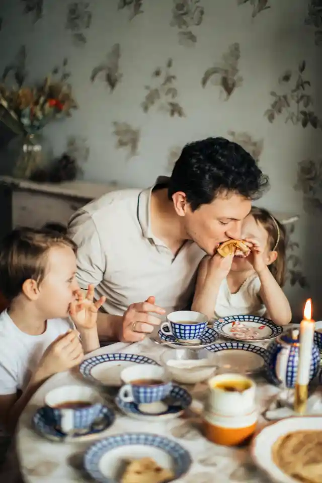 I Caught My Husband Cheating with My Younger Half Sister – I Didn't Scream, Just Invited Her Over the Next Day