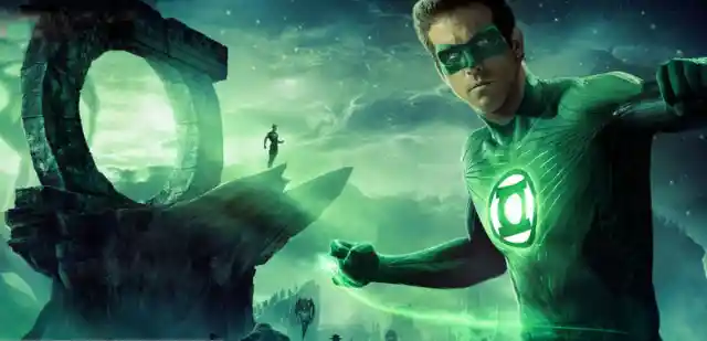 Ryan Reynolds and His Infamous Suit - Green Lantern