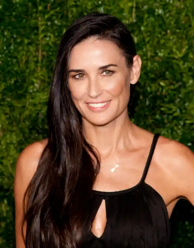 Demi Moore, 63, Flashes New Haircut at the Gucci FW26 Dinner, Sparking Buzz