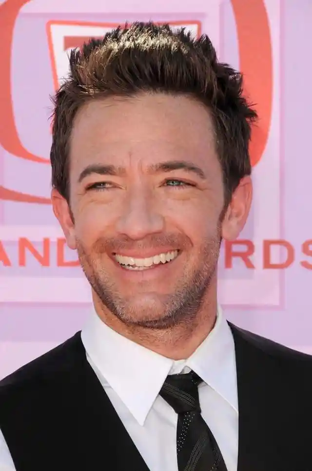 David Faustino