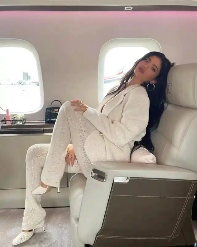 Superyacht plus private jet – that’s Kylie Jenner’s style