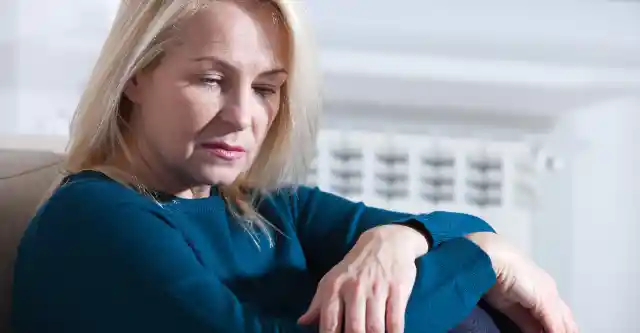 Neighbor Notices Elderly Woman Living in Her Car—What He Discovers Inside Shocks Him