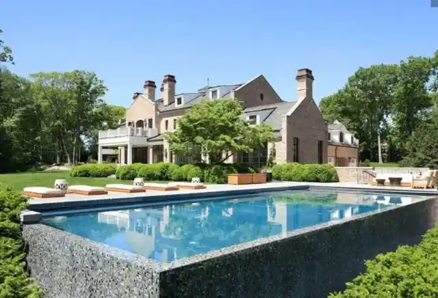 The Brady-Bündchen’s Boston Estate