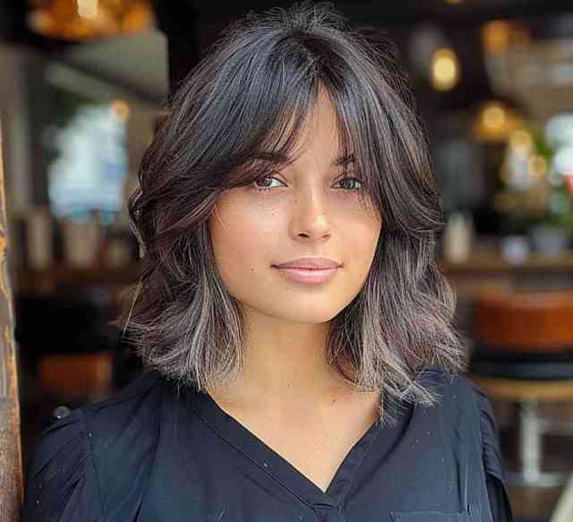 7. Layered Lob (Long Bob)