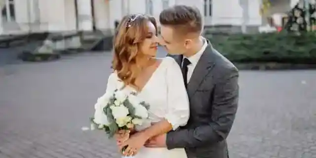 I Posted My Wedding Photos on Facebook for the First Time – the Next Day, a Stranger Messaged Me: 'Run from Him!'