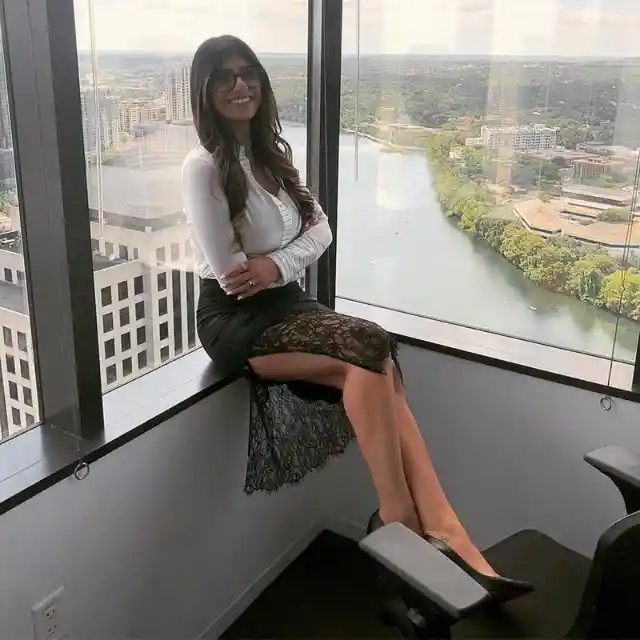 The Sexy Secretary