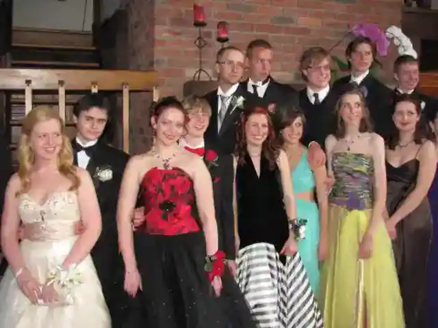 My Classmates Laughed at Me Because I'm the Daughter of a Janitor — but at Prom, My Six Words Made Them Cry