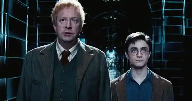 In what department in the Ministry of Magic did Arthur Weasley work? 