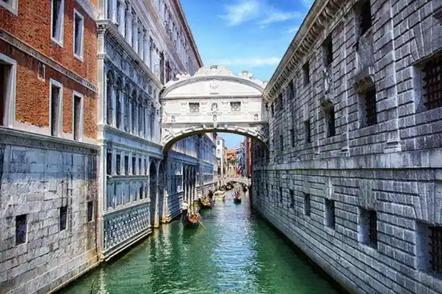 Bridge Of Sighs – Italy