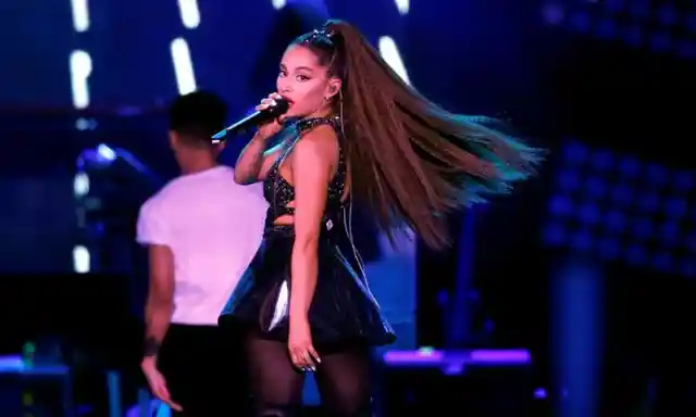 Ariana Grande’s Latest No. 1 Made History!