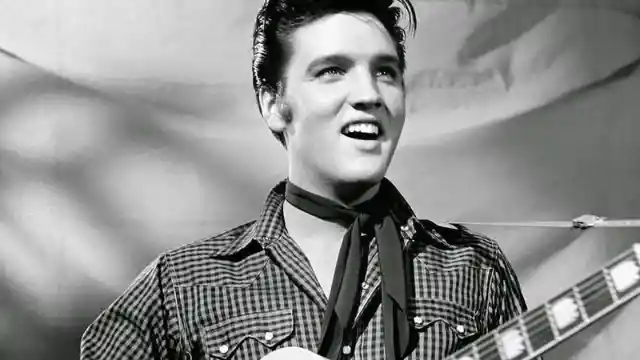 Which year did Elvis Presley release his first RCA single, "Heartbreak Hotel"?