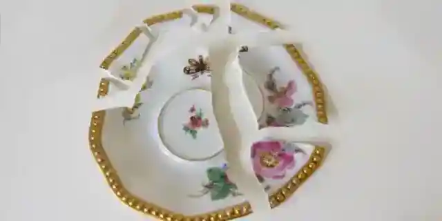 My Stepmom Smashed My Late Mom's Family Dishes After I Refused to Give Her My Mom's Engagement Ring – Karma Didn't Miss