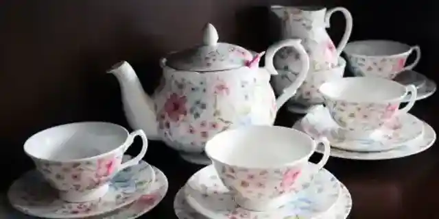 Grandma Dropped Her Vintage Tea Set the Moment She Saw My Fiancé's Blue Eyes – Then She Showed Me His Face in a 1950s Photo Album