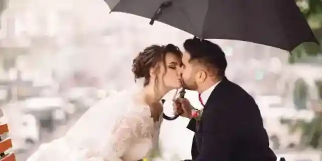 Right Before I Walked Down the Aisle, My Father-in-Law-to-Be Handed Me a Note That Read, 'Say No – You Don't Know What Happened Ten Years Ago'