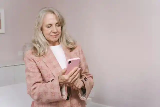 My MIL Destroyed My Hearing Aids by Throwing Me in the Pool During My Wedding – She Didn't Notice This Coming