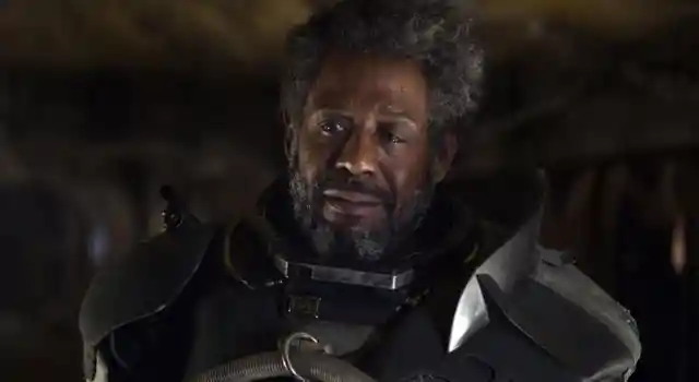 Forrest Whitaker as Ker in Battlefield Earth (2000)
