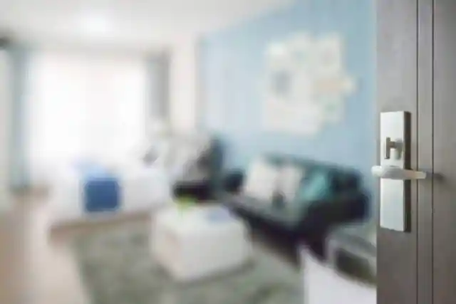  Inside The Room