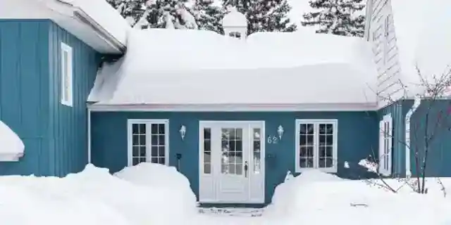 My Neighbor Turned My Garden Into Her Dumpster—so I Brought Her a 'Gift' She'll Never Forget