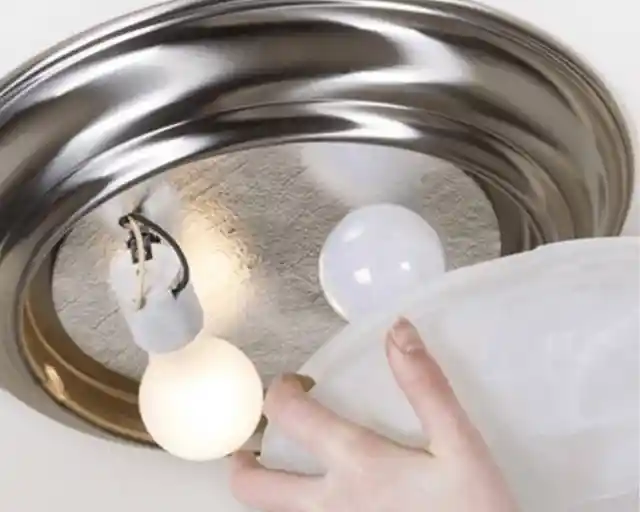 Wash light fixtures