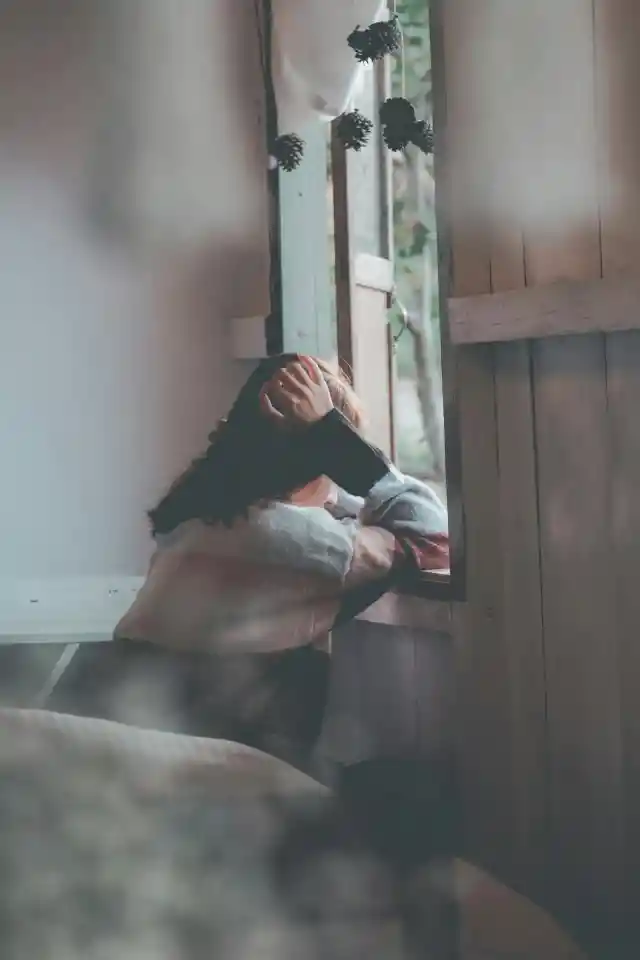 My Newborn Was Screaming in the ER When a Man in a Rolex Said I Was Wasting Resources – Then the Doctor Burst Into the Room and Stunned Everyone