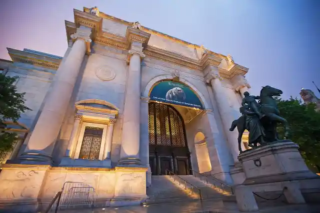 10 Iconic Movie Locations You Can Visit Around the World