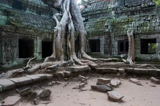 10 Iconic Movie Locations You Can Visit Around the World