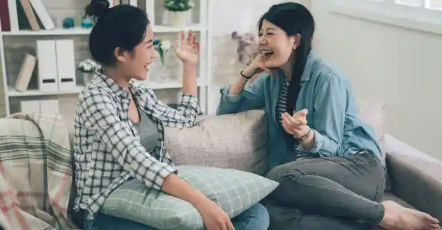 Sharing the Weight of the Discovery