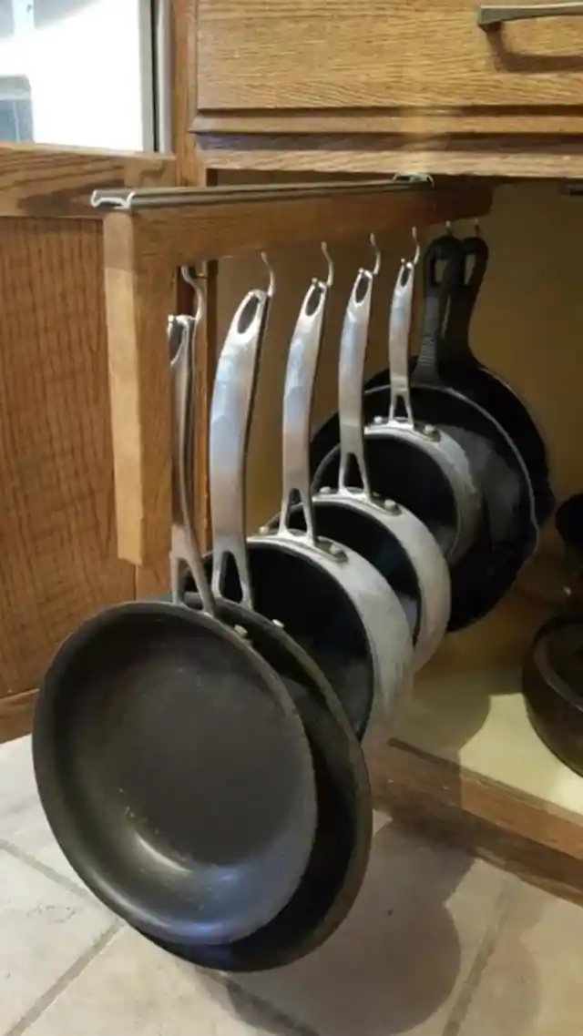 Pots and Pans Organizer