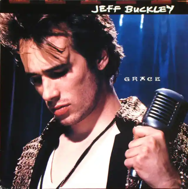 ¿Quién escribió e interpretó originalmente la canción "Hallelujah" antes de que se convirtiera en un éxito para Jeff Buckley?