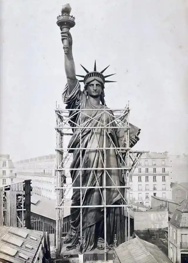 Construction of Statue of Liberty