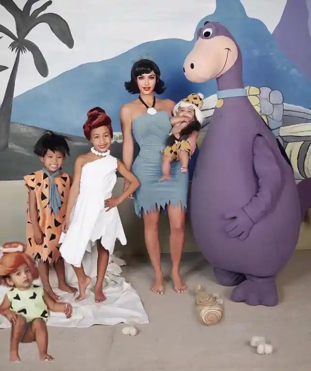 Kanye, Kim Kardashian & Kids as The Flintstones