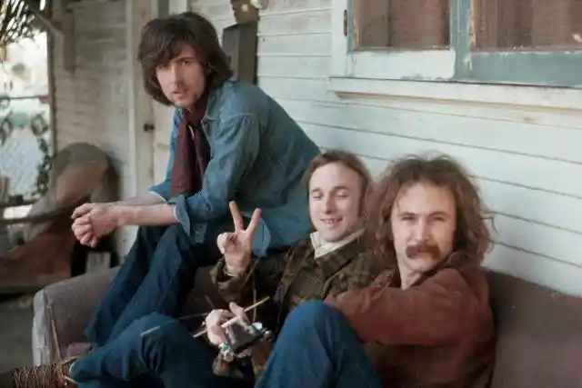 Welches Mitglied von Crosby, Stills, Nash war auch ein Mitglied von Buffalo Springfield?