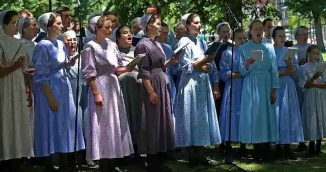 Les Amish et les Mennonites ne sont pas les mêmes.