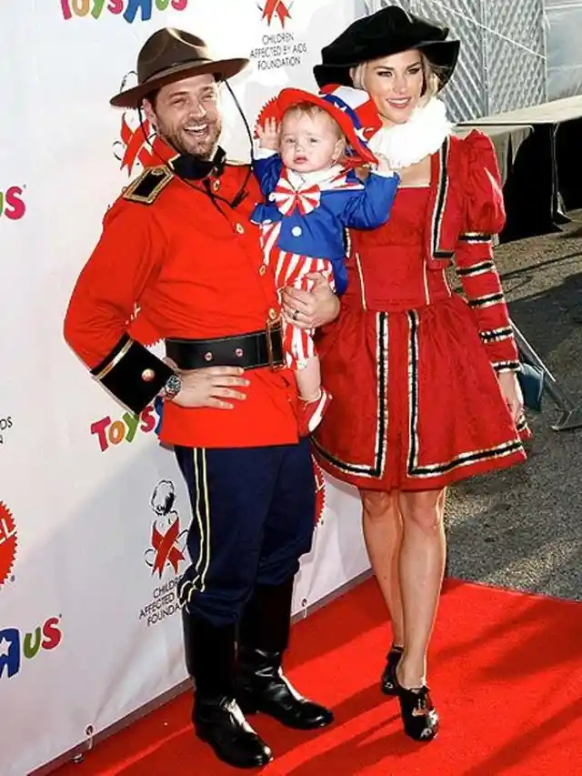 Jason Priestley as a Canadian Mountie