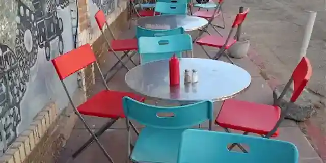 A Rude Woman Screamed at My 17-Year-Old Waitress Daughter for Forgetting Her Lemon – Then Her Husband Stood Up and Said Five Words That Made the Whole Cafe Go Silent
