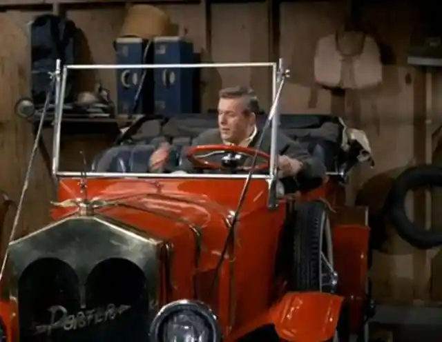 15. Actor Jerry Van Dyke Turned Down The Role Of Gilligan To Star In ‘My Mother the Car’